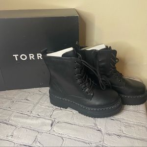 Torrid chunk platform combat boots